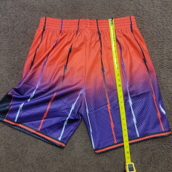 Mitchell & Ness Toronto Raptors 1998 Fadeaway NBA Swingman Shorts Men's Size XL - Picture 6 of 7